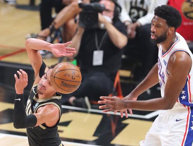 线防守较弱 线防守较弱