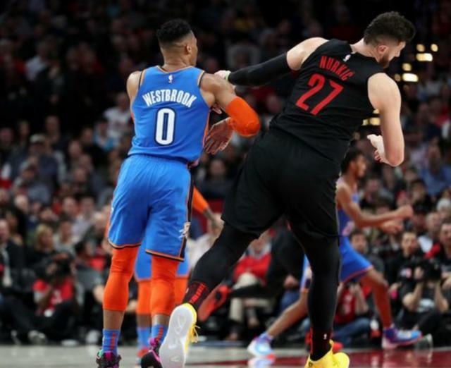 频频出现 频频出现