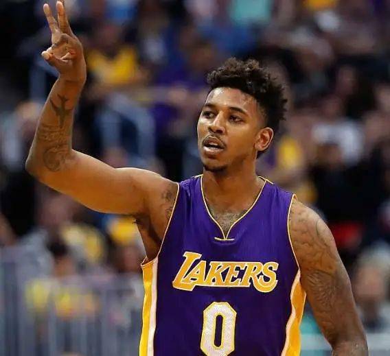 上限具有强 上限具有强